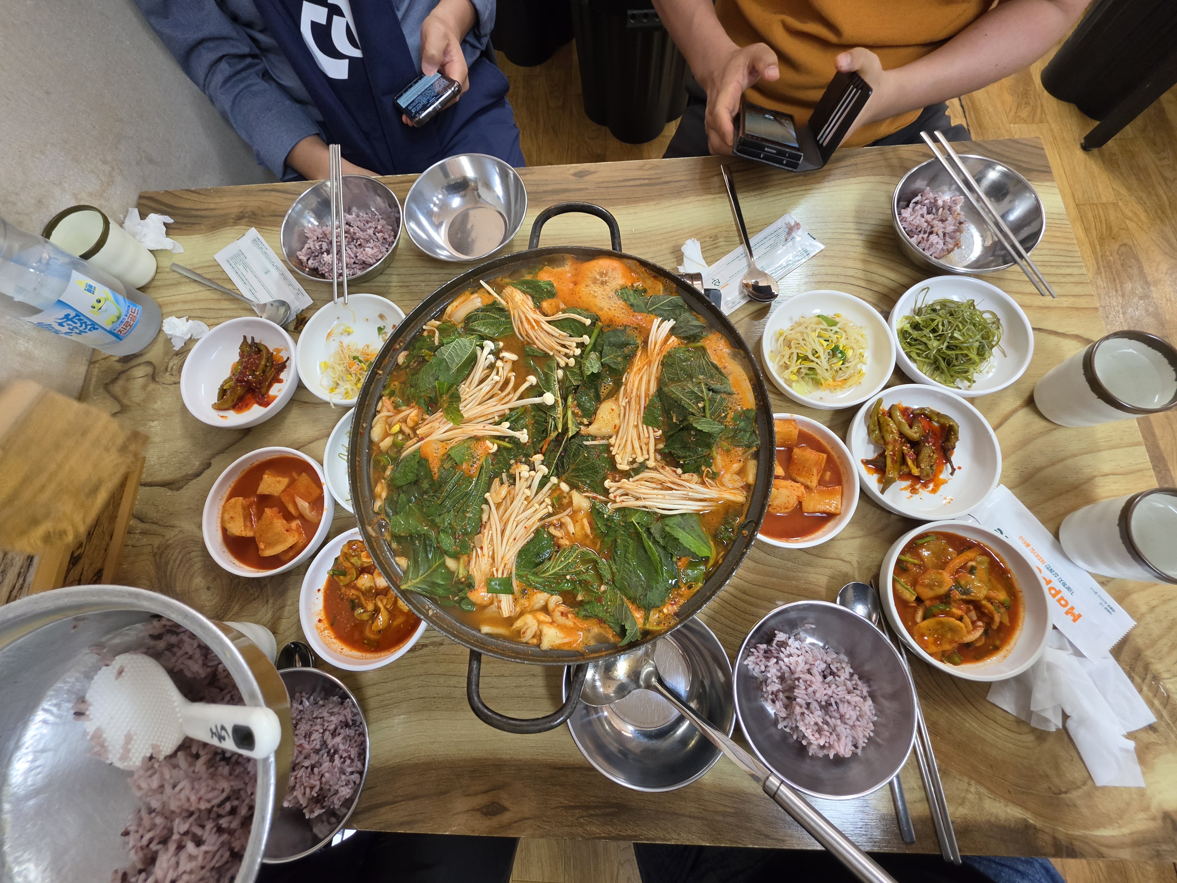오늘 점심, 매콤한 매운탕 한 그릇